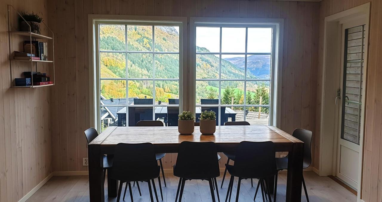 New And Exclusive Cottage In Voss With A Great View Skulestadmo Екстер'єр фото